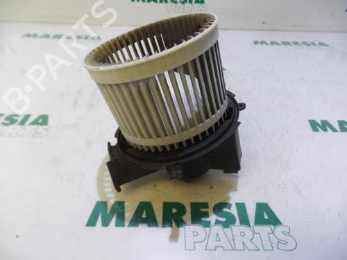 Used Heater blower motor FIAT PANDA (169_) 1.2 (169.AXB11, 169.AXB1A) (60 hp) 31426042