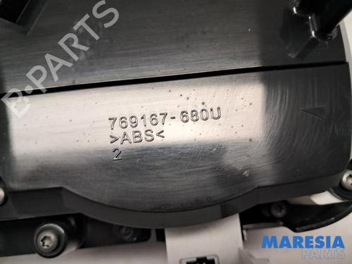 Instrument cluster CITROËN C3 III (SX) 1.2 PureTech 82 | BP31404926C47 