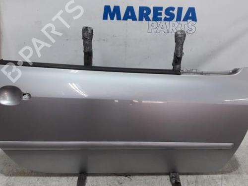 Used Right front door PEUGEOT 307 CC (3B) 2.0 16V (136 hp) 31389838