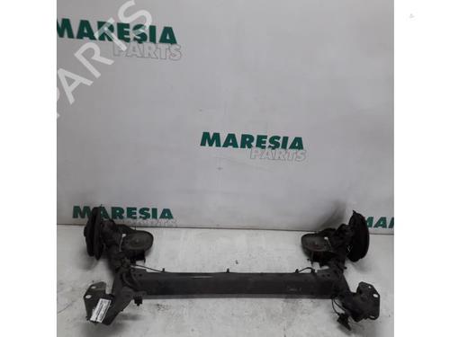Used Rear axle RENAULT KANGOO Express (FW0/1_) 1.5 dCi 90 (FW0G, FW05, FW08, FW11) (90 hp) 31458216