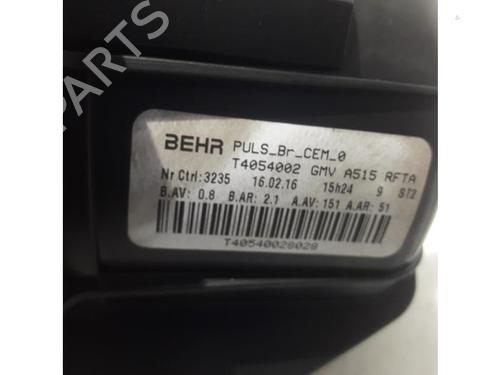 Heater blower motor CITROËN C4 CACTUS 1.2 VTi 82 | BP31439522M62 - Image 4