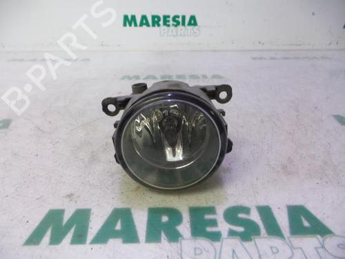 right-front-fog-light-renault-scenic-ii-jm01_-2003-2004-2005-2006-2007-2008-2009-2010-31531888 main image