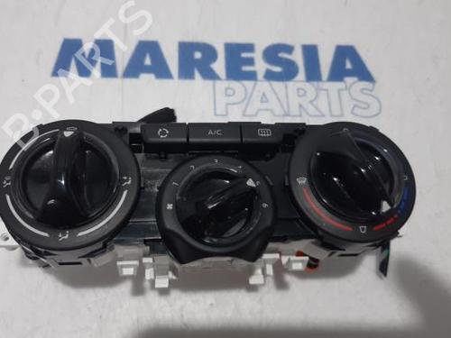 Used Climate control PEUGEOT 208 I (CA_, CC_) 1.6 HDi / BlueHDi 75 (75 hp) 31469152