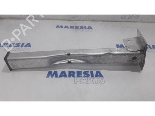 Used Subframe PEUGEOT 3008 I MPV (0U_) 1.6 VTi (120 hp) 31421091