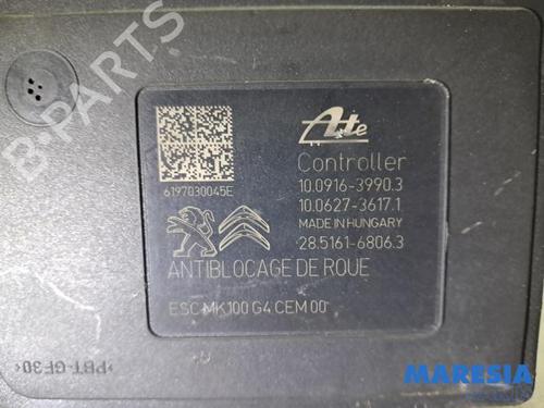 Used ABS pump PEUGEOT 2008 I (CU_) 1.2 THP 110 / PureTech 110 (110 hp) 32197316