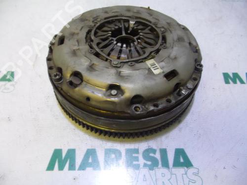 Used Flywheel FIAT DUCATO Van (250_) 115 Multijet 2,0 D (116 hp) 31398294