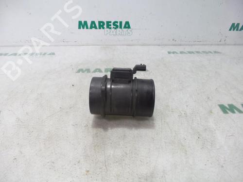 Used Mass air flow sensor RENAULT MEGANE III Grandtour (KZ0/1) 1.5 dCi (KZ0C, KZ1A) (90 hp) 31447685
