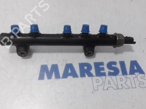 Used Injection rail CITROËN BERLINGO Box Body/MPV (B9) 1.6 HDi 90 (90 hp) 31480409