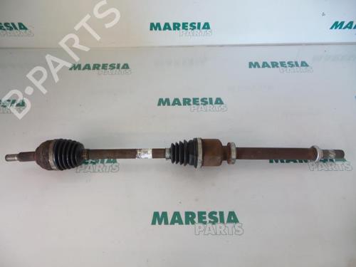 Used Right front driveshaft RENAULT SCÉNIC II (JM0/1_) 1.5 dCi (JM1F) (86 hp) 31409325