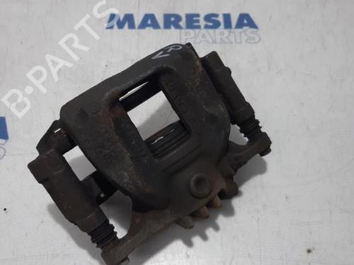 Used Right front brake caliper RENAULT TRAFIC III Van (FG_) 1.6 dCi 145 (FGMG) (145 hp) 31459976