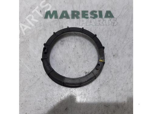 Used Fuel pump CITROËN BERLINGO Box Body/MPV (B9) 1.6 HDi / BlueHDi 75 (75 hp) 31509398