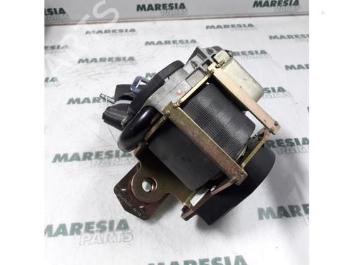 Used Rear right seatbelt RENAULT LAGUNA II Grandtour (KG0/1_) 1.9 dCi (KG0G) (120 hp) 31532431