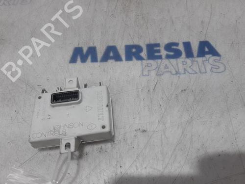 Used Electronic module RENAULT CLIO IV (BH_) 1.6 RS (BHJ4, BHJ6, BHMM) (200 hp) 31412932