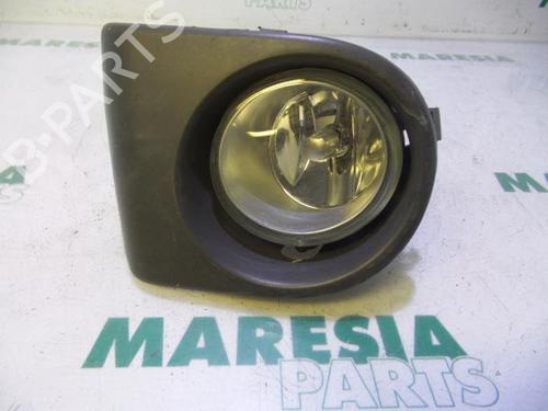 Used Right front fog light RENAULT TRAFIC II Van (FL) 1.9 dCi 100 (FL0C, FL0K, FL0B) (101 hp) 31397141
