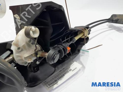 Gearstang RENAULT TRAFIC III Van (FG_) 1.6 dCi 90 (FGME) | BP31406046M90