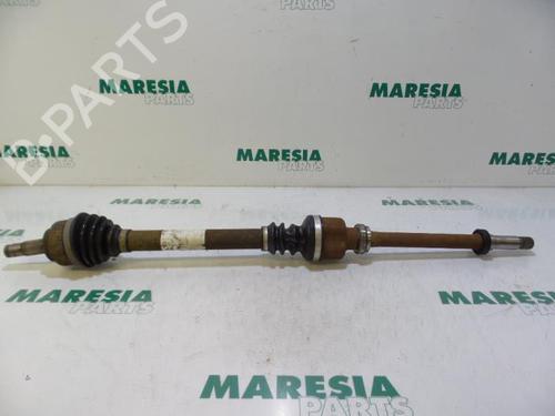 Used Right front driveshaft CITROËN C4 Coupe (LA_) 1.6 16V (109 hp) 31479641