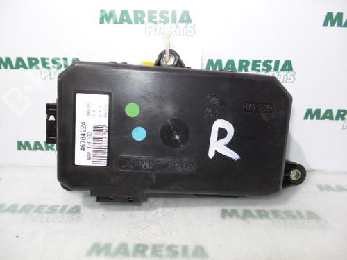 Used Control unit FIAT STILO (192_) 1.2 16V (192_XA1B) (80 hp) 31438738