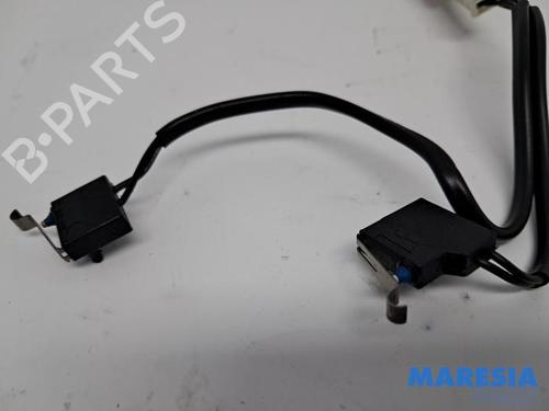 Electronic sensor PEUGEOT 307 CC (3B) 2.0 16V | BP31490120M84