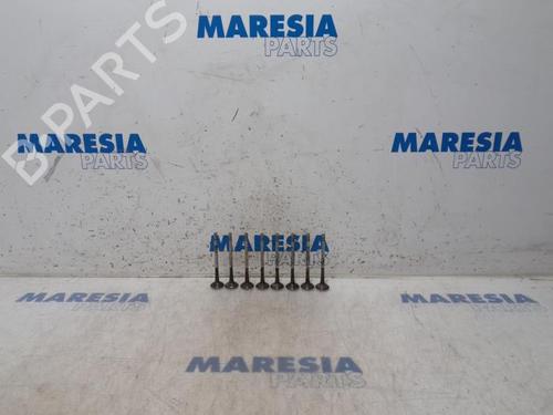 other-renault-trafic-ii-van-fl-2001-31517426 main image