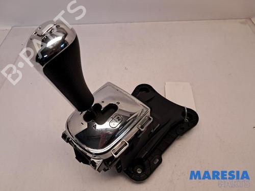 Used Gear lever Gear lever PEUGEOT 208 I (CA_, CC_) 1.4 HDi (68 hp) 31532885 31532885