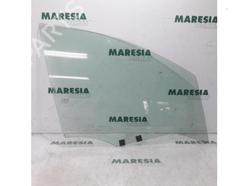 Used Front right door window RENAULT CLIO IV (BH_) 0.9 TCe 90 (BHNF, BHMA, BHMH, BHJK, BHJR) (90 hp) 31526740