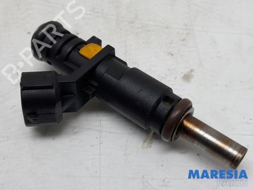 Used Injector PEUGEOT 3008 I MPV (0U_) 1.6 VTi (120 hp) 31457599