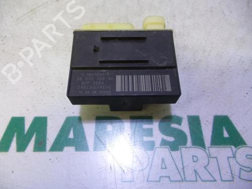 Used Electronic sensor PEUGEOT 308 SW II (LC_, LJ_, LR_, LX_, L4_) 1.6 BlueHDi 120 (120 hp) 31407049