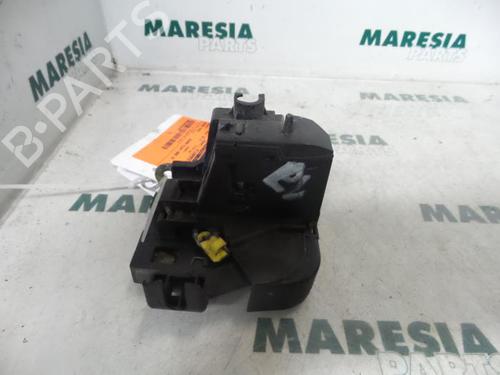 electronic-module-renault-scenic-i-mpv-ja01_-fa0_-1999-2000-2001-2002-2003-2004-2005-2006-2007-2008-2009-2010-31522765 main image