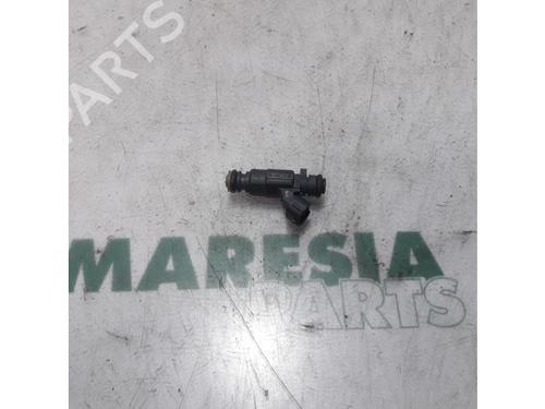 Spreder / Dyse PEUGEOT 208 I (CA_, CC_) 1.2 VTI 82 (82 hp) 31469143