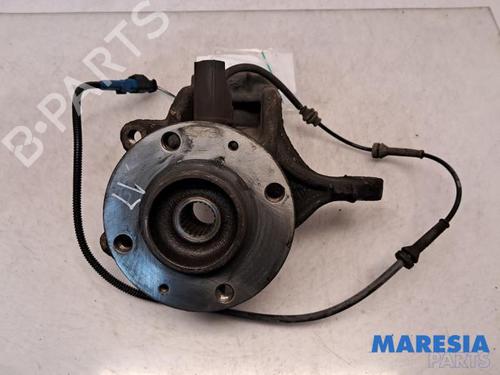 Used Left front steering knuckle PEUGEOT 2008 I (CU_) 1.2 VTi (82 hp) 31452656