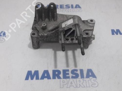 Used Gearbox mount OPEL COMBO Box Body/MPV (X12) 1.3 CDTI (B05) (95 hp) 31461043
