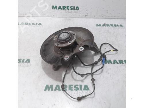 Used Right rear steering knuckle PEUGEOT 508 SW I (8E_) 1.6 HDi (115 hp) 31499454