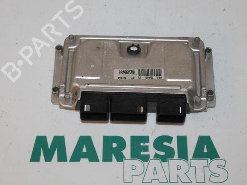 Used Engine control unit (ECU) PEUGEOT 307 (3A/C) 1.6 16V (109 hp) 31533724