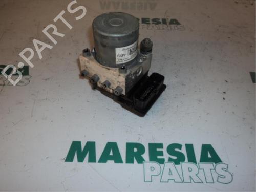 Used ABS pump FIAT DUCATO Van (250_) 120 Multijet 2,3 D (120 hp) 31439305