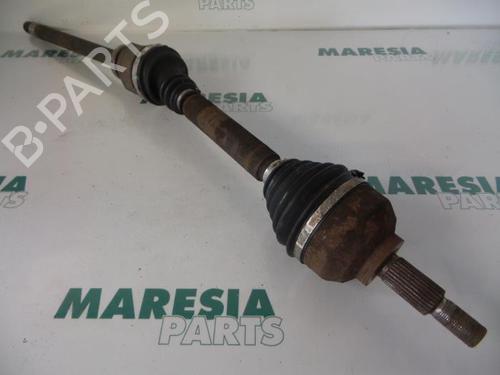 Right front driveshaft RENAULT LAGUNA II Grandtour (KG0/1_) 2.2 dCi (KG0F) | BP31524462M39