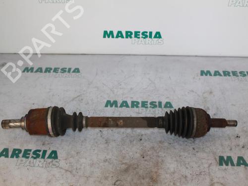 Used Left front driveshaft RENAULT SCÉNIC II (JM0/1_) 1.5 dCi (JM1E, JM16) (106 hp) 31429785