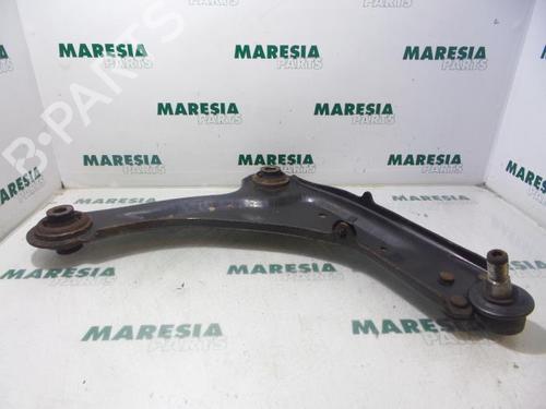 other-renault-laguna-ii-grandtour-kg01_-2001-2002-2003-2004-2005-2006-2007-31416398 main image