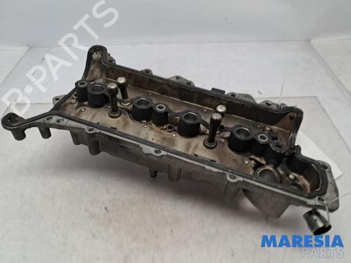 Valve cover RENAULT CAPTUR I (J5_, H5_) 1.2 TCe 120 | BP31518074M124