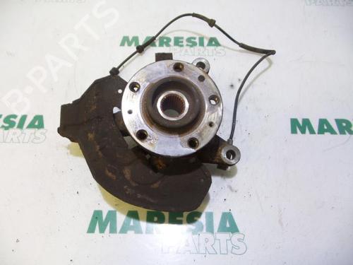 Used Right front steering knuckle PEUGEOT EXPERT Van (VF3A_, VF3U_, VF3X_) 1.6 HDi 90 16V (90 hp) 31483835