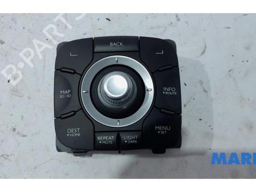 Used Control unit RENAULT MEGANE III Hatchback (BZ0/1_, B3_) 1.4 TCe (BZ0F, BZ1V) (131 hp) 31519930