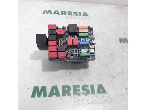 Used Fuse box FIAT PANDA (312_, 319_) 0.9 (312PXG1A) (86 hp) 31468387