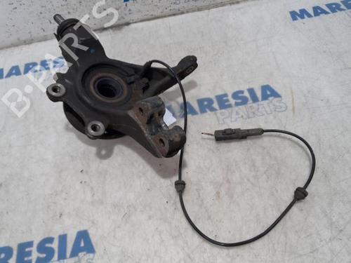 Left front steering knuckle PEUGEOT 5008 (0U_, 0E_) 1.6 HDi | BP31456548M25 