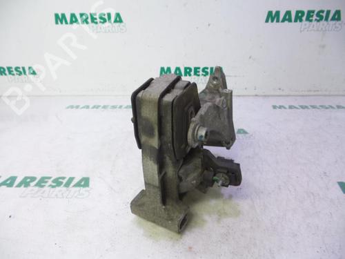 Gearbox mount CITROËN C5 III (RD_) 3.0 HDi 240 (RDX8CA) | BP31458139M88 - Image 2