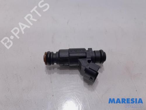 Used Injector CITROËN C4 CACTUS 1.2 VTi 82 (82 hp) 31527641