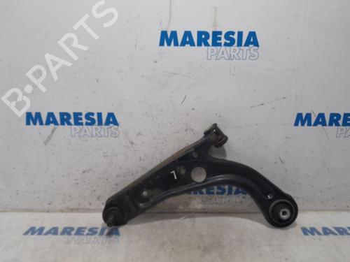 Venstre fortil bærearm FIAT PANDA (312_, 319_) 0.9 (312PXG1A) (86 hp) 31499757