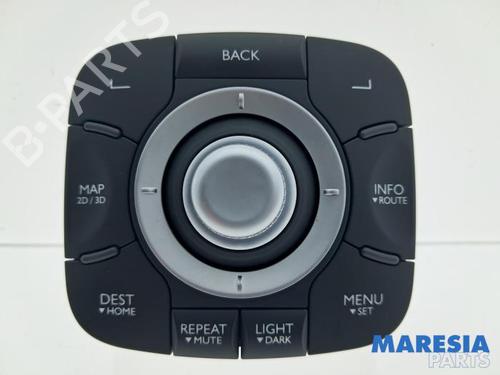 Afficheur RENAULT SCÉNIC III (JZ0/1_) 1.5 dCi (110 hp) 33054807