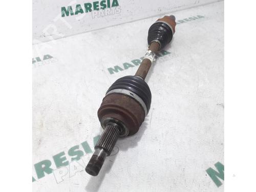 Used Left front driveshaft RENAULT SCÉNIC III (JZ0/1_) 1.6 dCi (JZ00, JZ12) (130 hp) 31494660