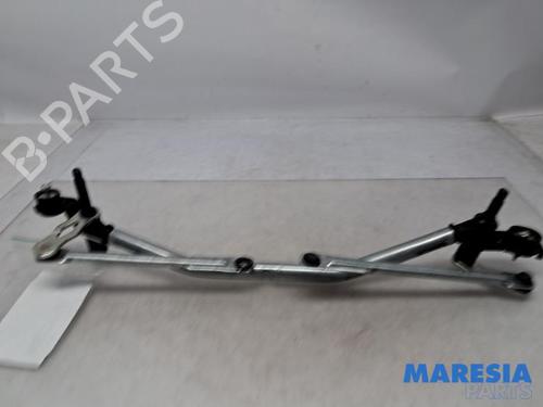 Used Front wipers mechanism Front wipers mechanism PEUGEOT 208 II (UB_, UP_, UW_, UJ_) 1.2 Hybrid 136 (UPHPYK) (136 hp) 39932435 39932435