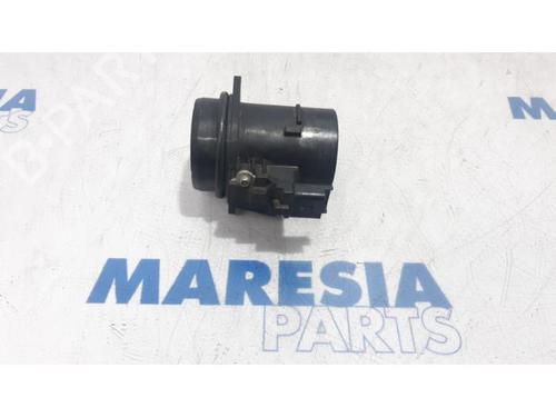 Used Mass air flow sensor CITROËN C4 Picasso II 1.6 HDi / BlueHDi 115 (115 hp) 31486695