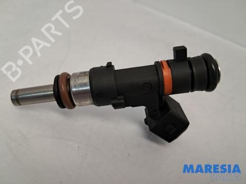 Used Injector ALFA ROMEO GIULIETTA (940_) 1.4 TB (940FXB1A, 940FXB11) (170 hp) 31387545